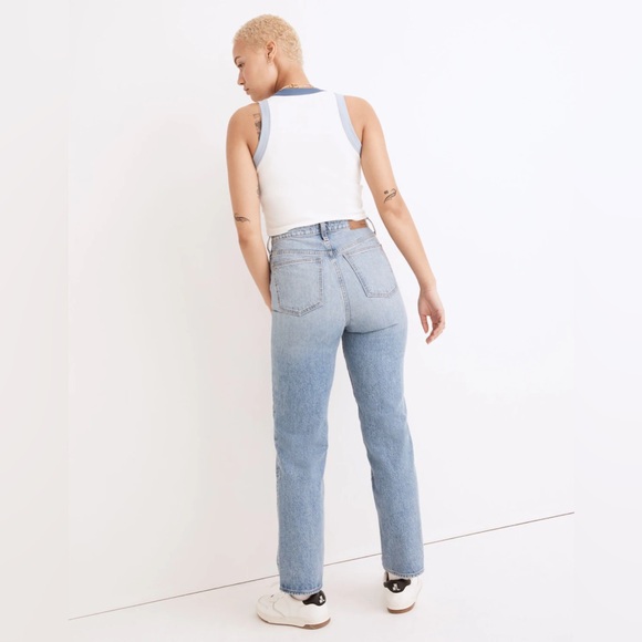 Madewell Petite Curvy Perfect Vintage Straight Jean in Seyland Wash - Picture 4 of 7